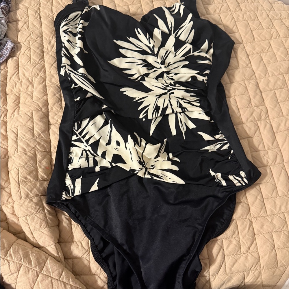 Trimshaper Black and Cream  One Piece Swimsuit